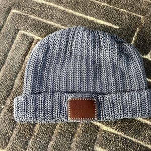 Barely worn blue love your melon hat. No rips, tears, stains or smoking.